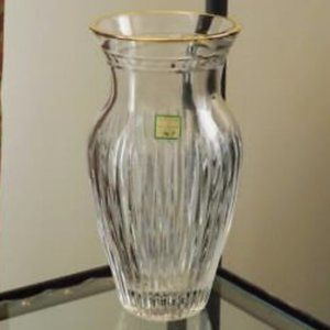Crystal vase gold top